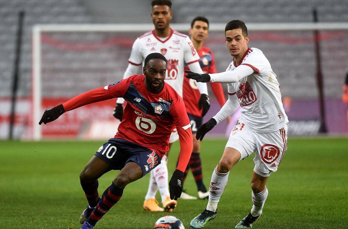 认为对球队 认为对球队